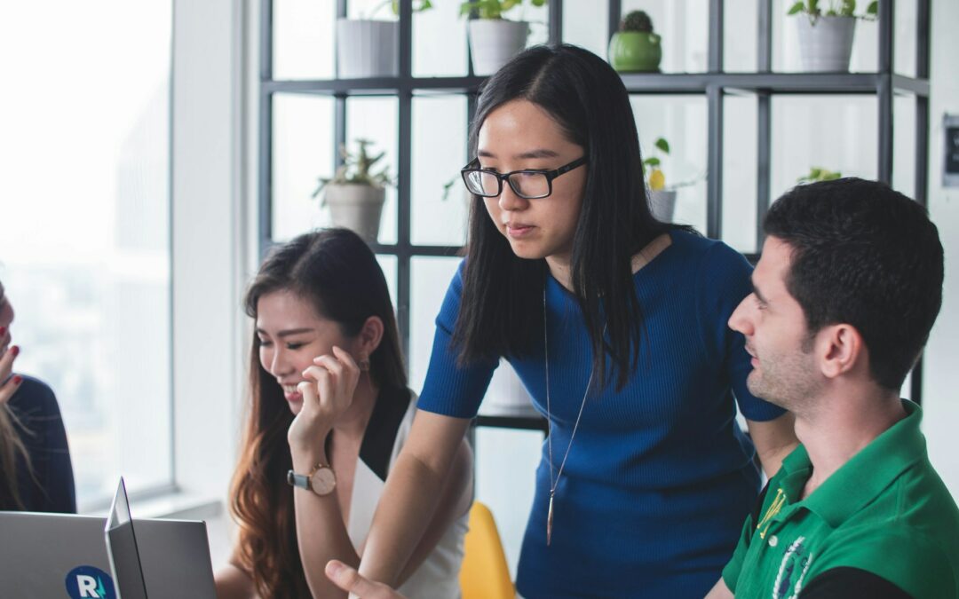 Comprendre le rôle du feedback continu dans la culture du management moderne